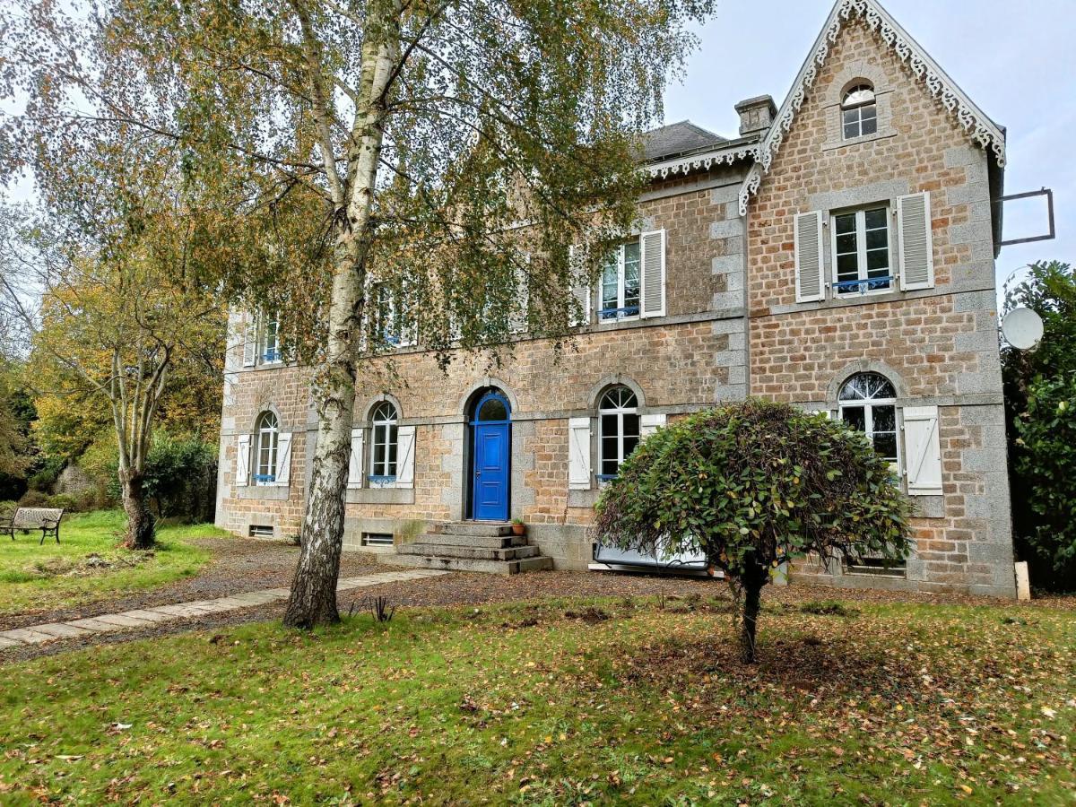 Maison La Motte With Bicycle Parking Saint-Hilaire-du-Harcouët Buitenkant foto